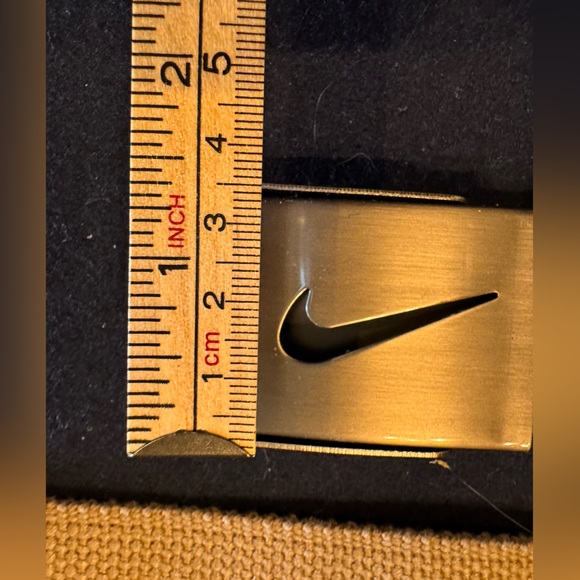 Nike Golf Men's 3PC Web Belt Set - Khaki, Green, White OS NWOT - Picture 3 of 10